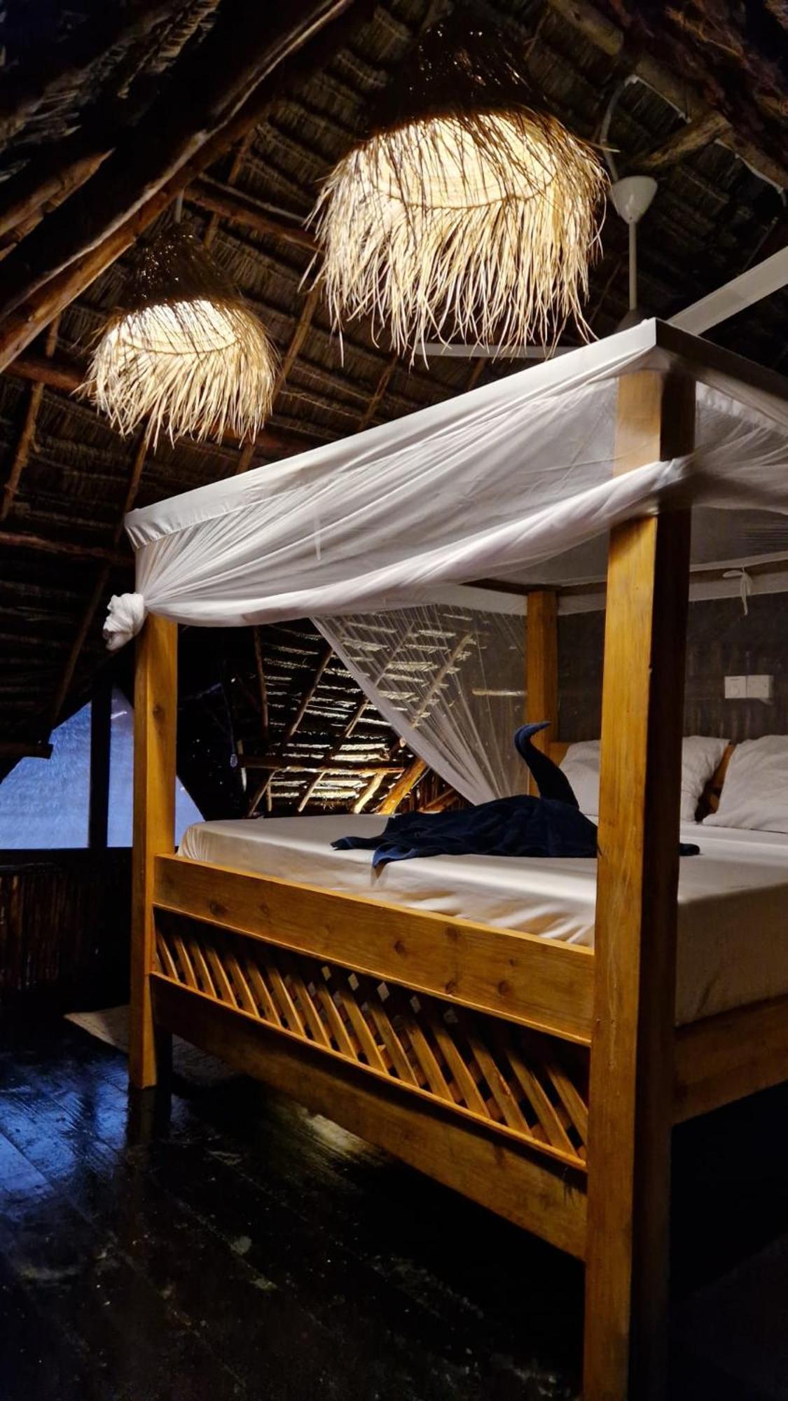 Mtende Monkey Mountain Lodge מראה חיצוני תמונה